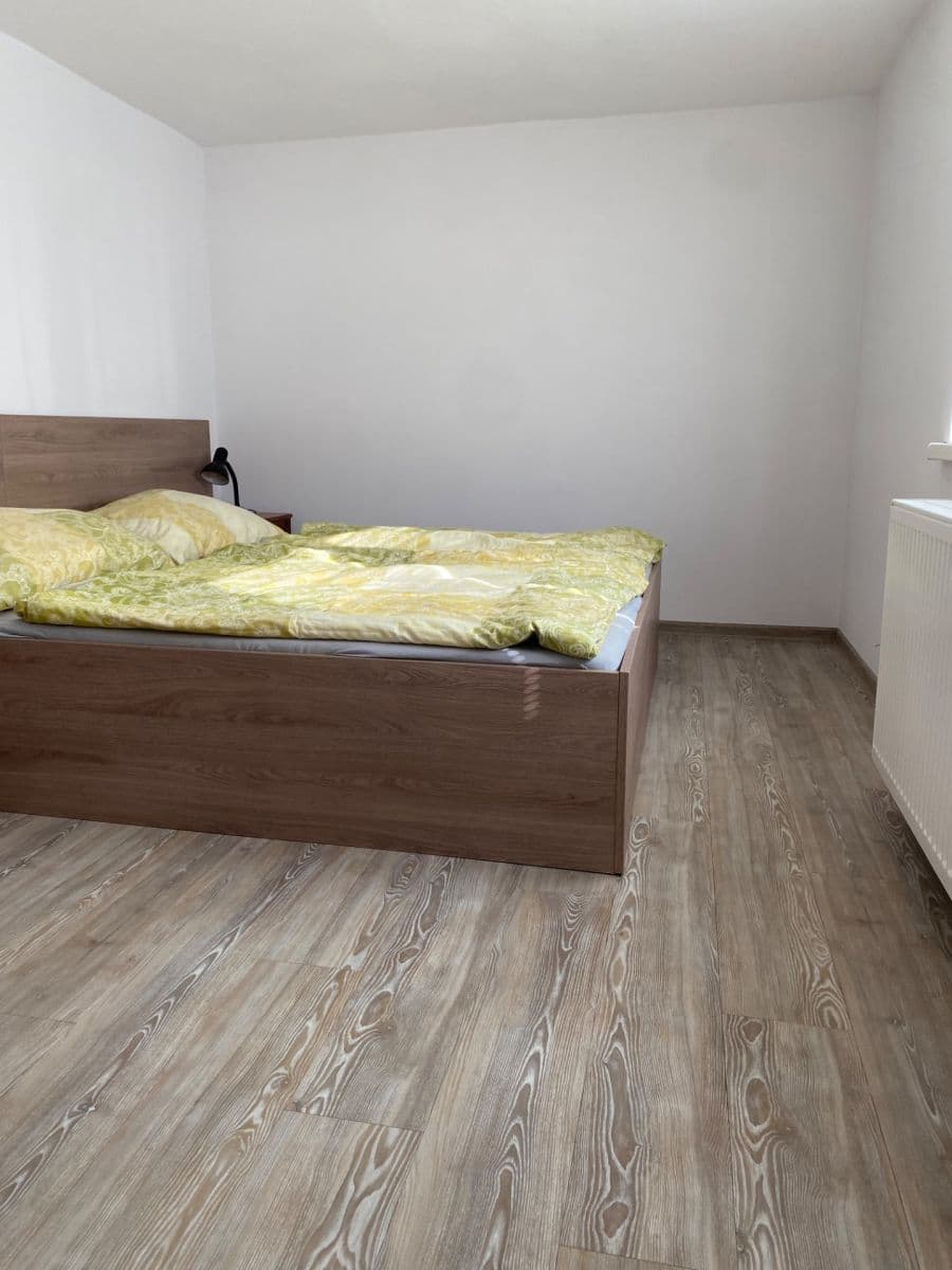 Prenájom bytu 2-izbový 56 m², H. Malířové, České Budějovice, Jihočeský kraj Prenájom bytu 2-izbový 56 m², H. Malířové, České Budějovice, Jihočeský kraj