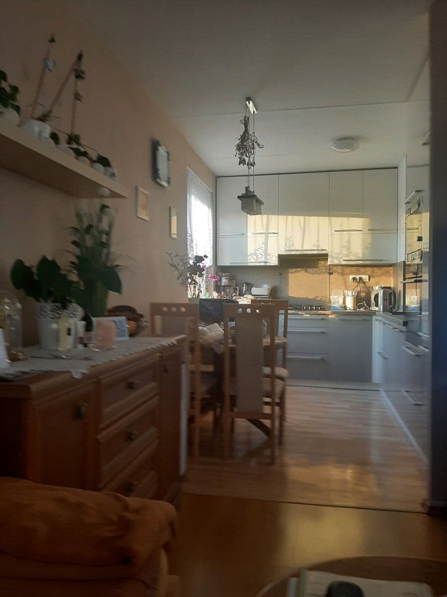 Predaj bytu 3-izbový 72 m², Sportovní, Mělník, Středočeský kraj Predaj bytu 3-izbový 72 m², Sportovní, Mělník, Středočeský kraj