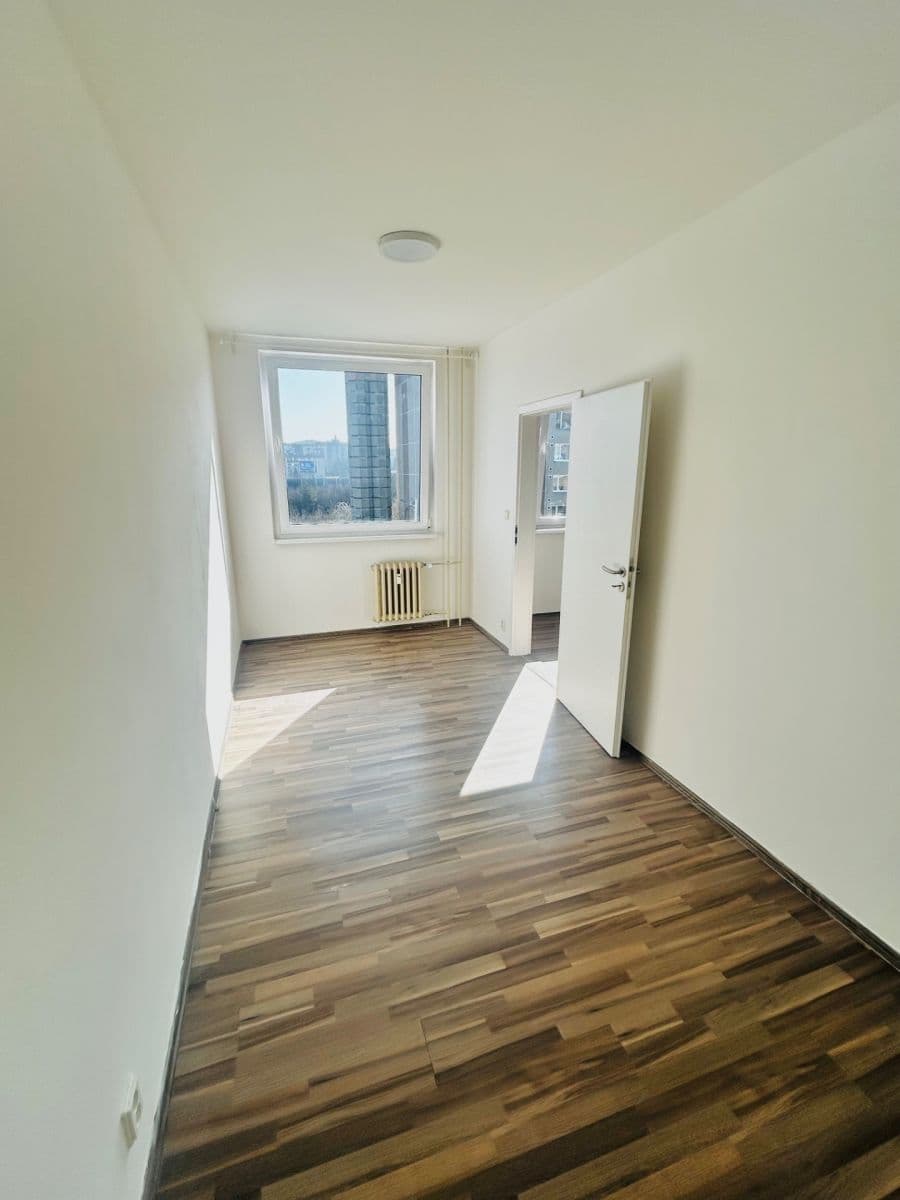 Prenájom bytu 2-izbový 46 m², Pražského, Praha, Praha Prenájom bytu 2-izbový 46 m², Pražského, Praha, Praha