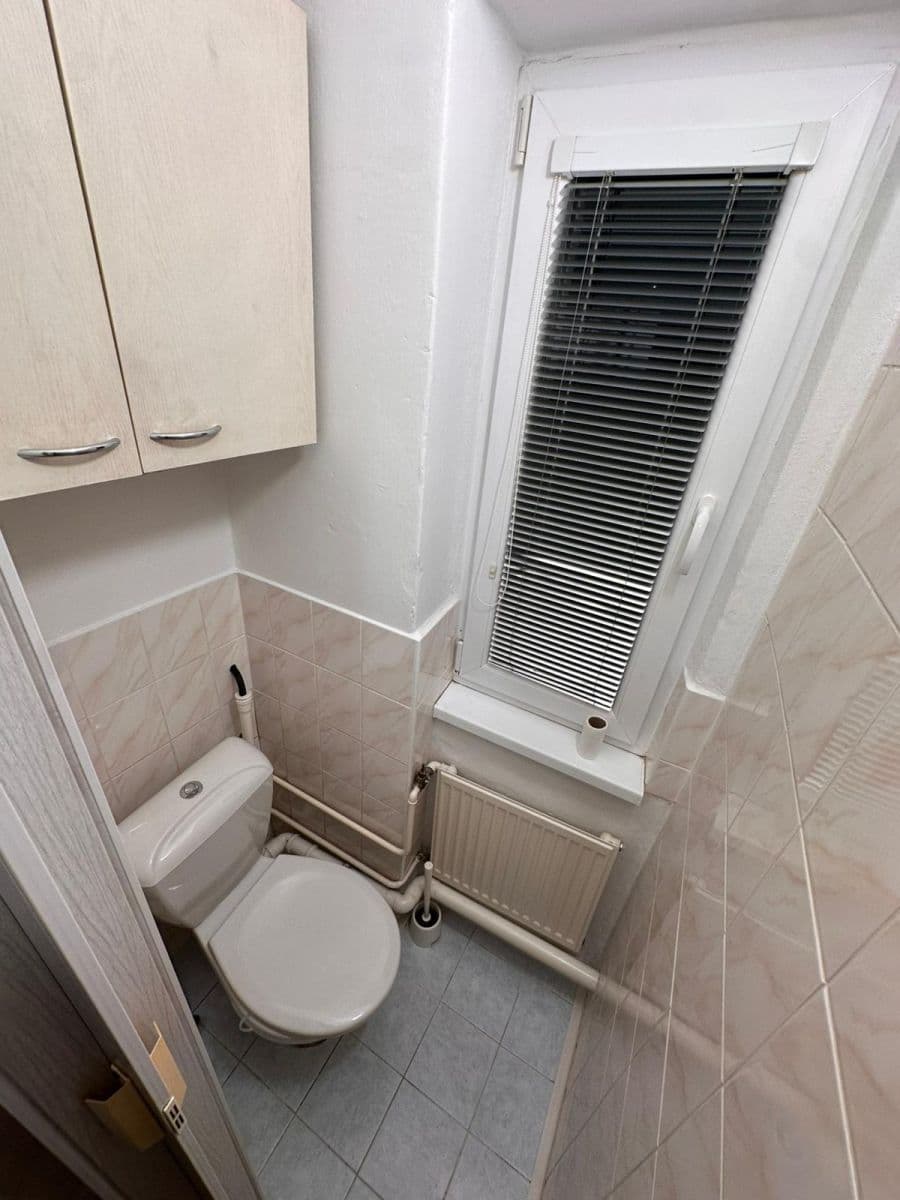 Prenájom bytu 3-izbový 60 m², Na Libuši, Bechyně, Jihočeský kraj Prenájom bytu 3-izbový 60 m², Na Libuši, Bechyně, Jihočeský kraj