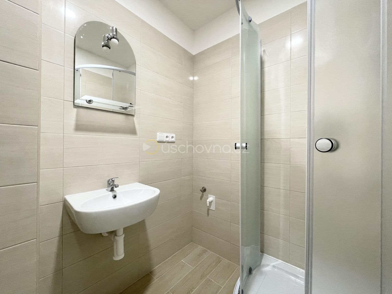 Predaj bytu 2-izbový 61 m², Jeronýmova, Jablonec nad Nisou, Liberecký kraj Predaj bytu 2-izbový 61 m², Jeronýmova, Jablonec nad Nisou, Liberecký kraj