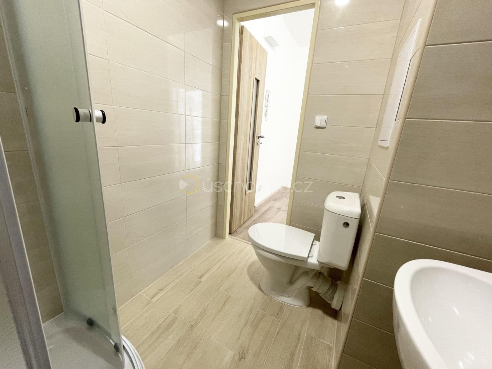 Predaj bytu 2-izbový 61 m², Jeronýmova, Jablonec nad Nisou, Liberecký kraj Predaj bytu 2-izbový 61 m², Jeronýmova, Jablonec nad Nisou, Liberecký kraj