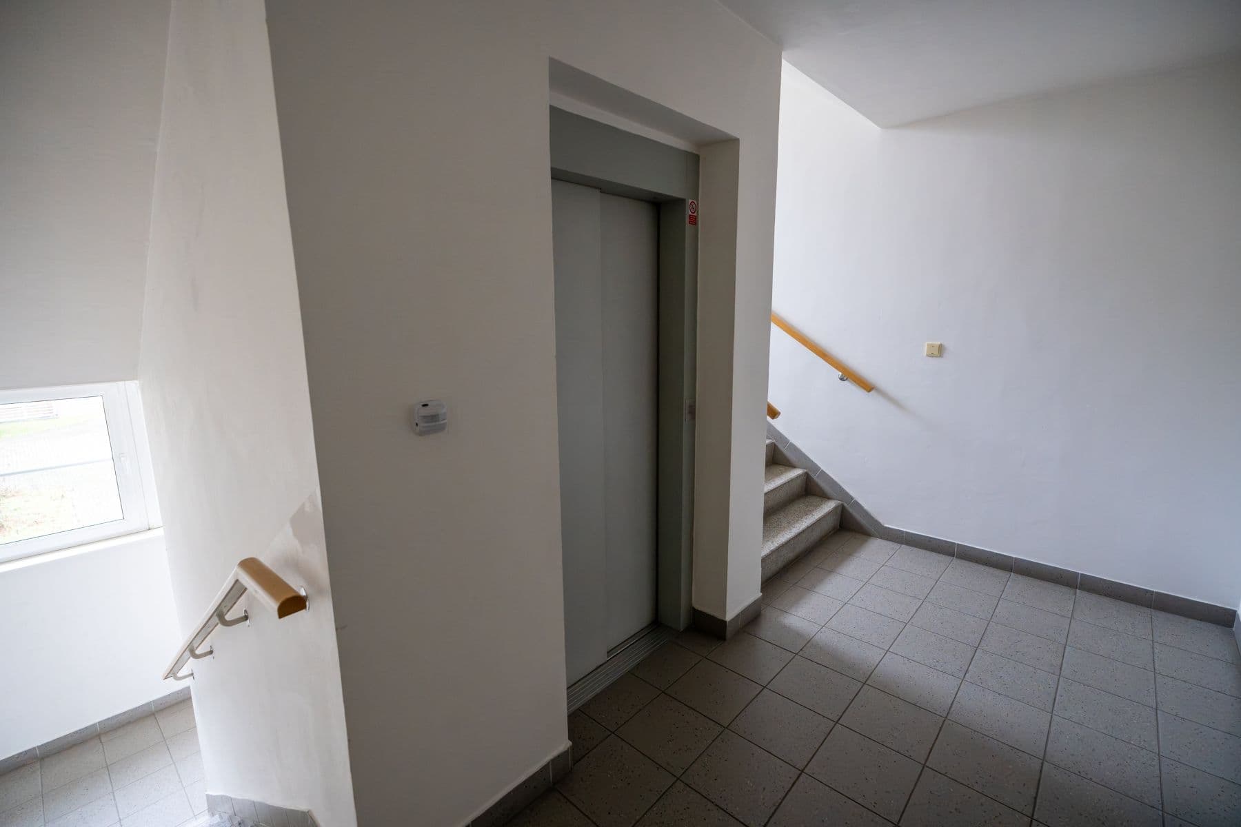 Prenájom bytu 132 m², Sokolovská, Praha, Praha Prenájom bytu 132 m², Sokolovská, Praha, Praha