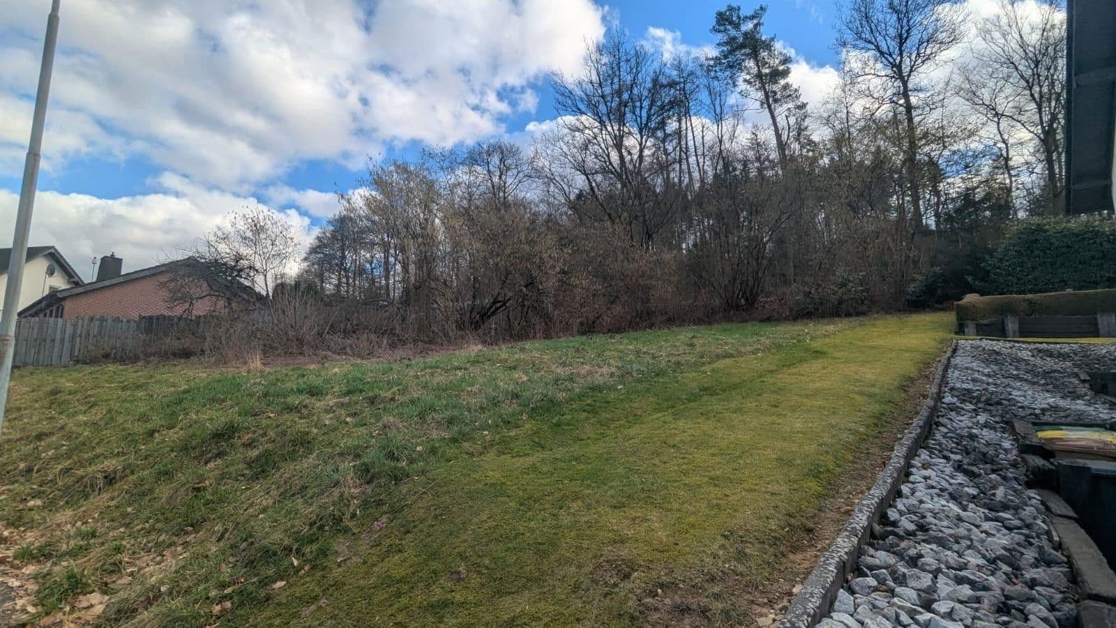 Predaj pozemku 757 m², Am Hähnchen 7, Kammerforst, Porýnie-Falcko Predaj pozemku 757 m², Am Hähnchen 7, Kammerforst, Porýnie-Falcko