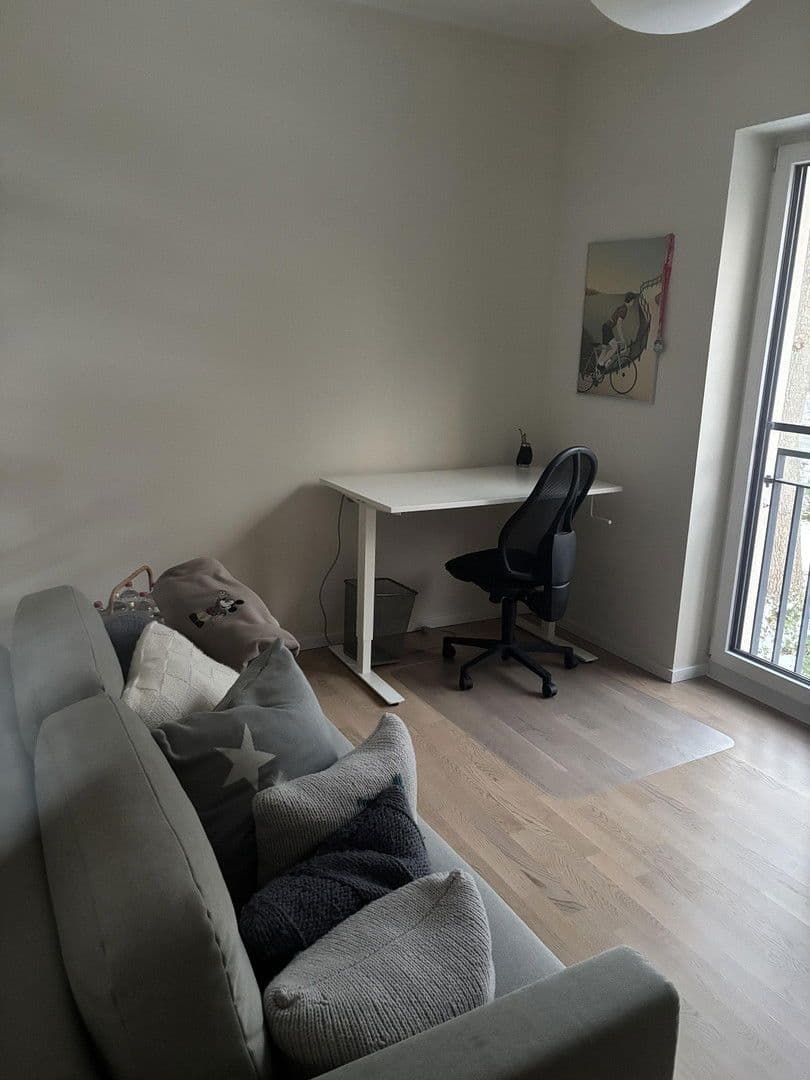 Prenájom bytu 3-izbový 85 m², Rissener Landstrasse 197, Hamburg, Hamburg Prenájom bytu 3-izbový 85 m², Rissener Landstrasse 197, Hamburg, Hamburg