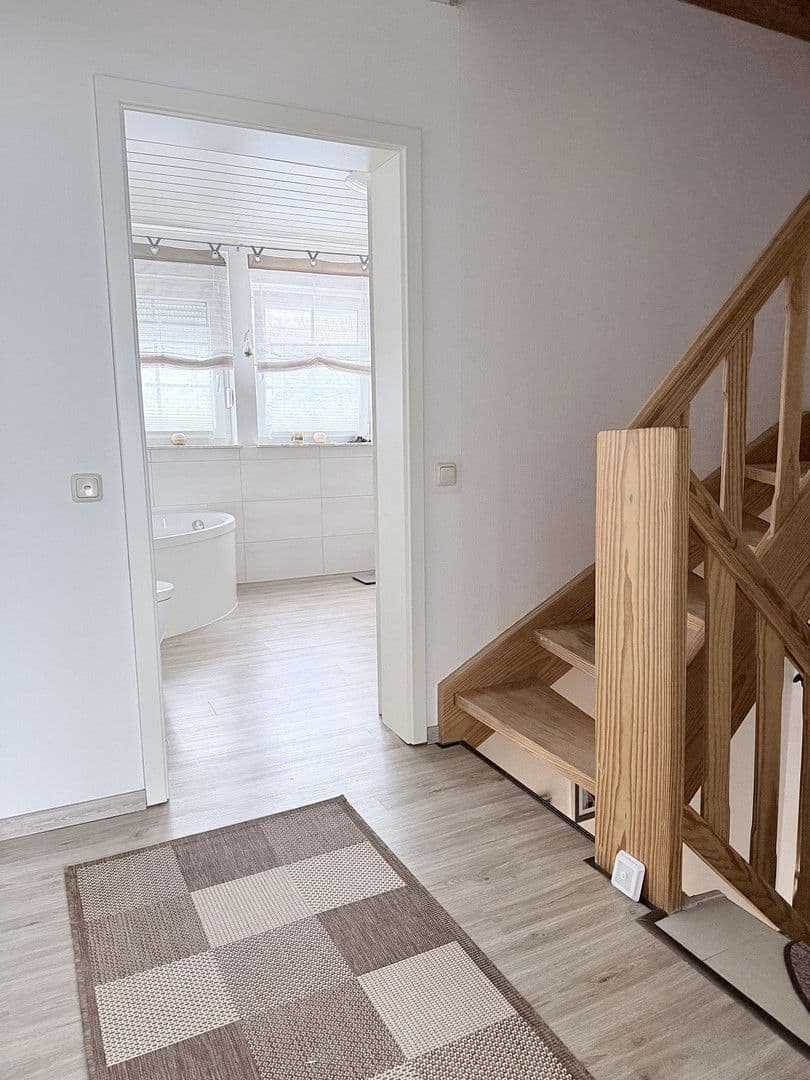 Predaj domu 124 m², pozemek 296 m², Stade, Dolné Sasko Predaj domu 124 m², pozemek 296 m², Stade, Dolné Sasko