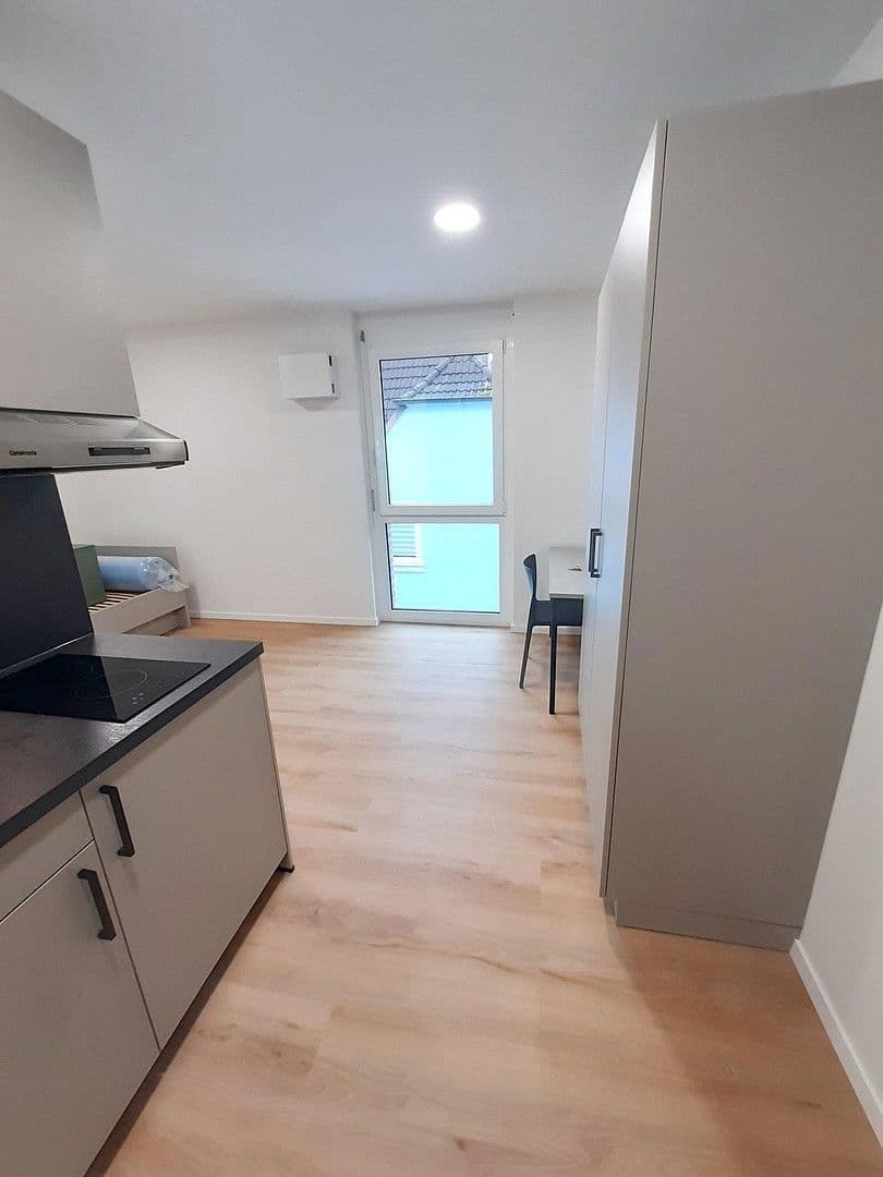 Prenájom bytu 1-izbový 19 m², Erlangen, Bavorsko Prenájom bytu 1-izbový 19 m², Erlangen, Bavorsko