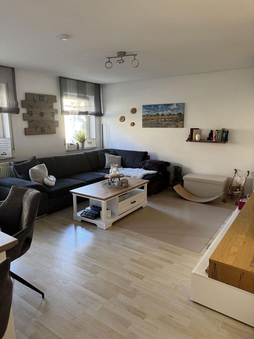 Predaj bytu 3-izbový 74 m², Erdmannhausen, Bádensko-Wurttembersko Predaj bytu 3-izbový 74 m², Erdmannhausen, Bádensko-Wurttembersko