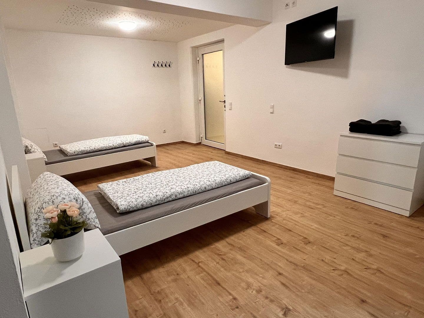 Prenájom bytu 3-izbový 77 m², Ihringshäuser Straße 12, Kassel, Hesensko Prenájom bytu 3-izbový 77 m², Ihringshäuser Straße 12, Kassel, Hesensko