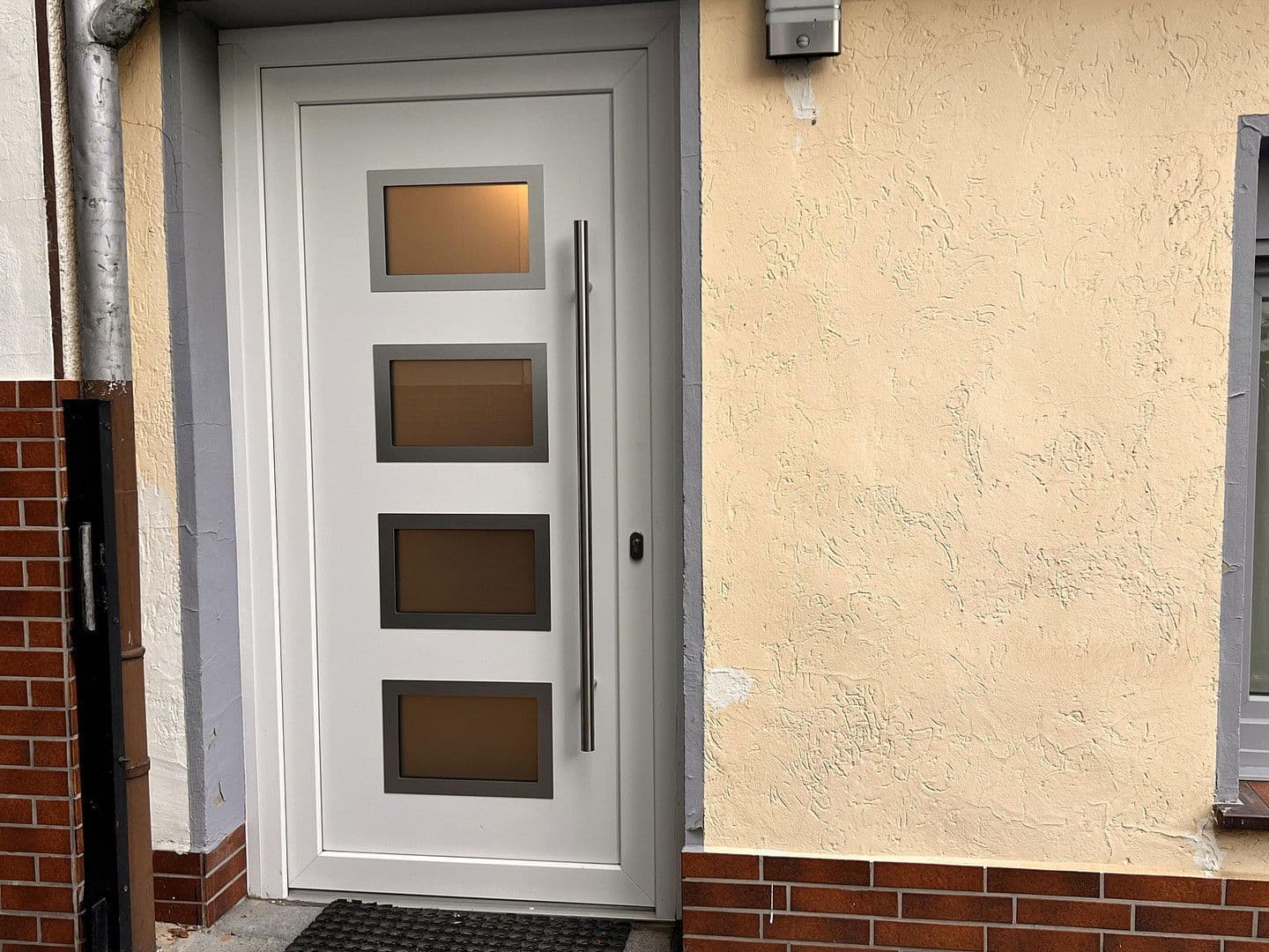 Prenájom bytu 3-izbový 77 m², Ihringshäuser Straße 12, Kassel, Hesensko Prenájom bytu 3-izbový 77 m², Ihringshäuser Straße 12, Kassel, Hesensko