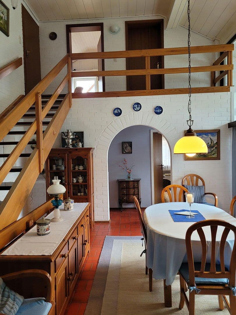 Predaj domu 120 m², pozemek 555 m², Groß-Umstadt, Hesensko Predaj domu 120 m², pozemek 555 m², Groß-Umstadt, Hesensko