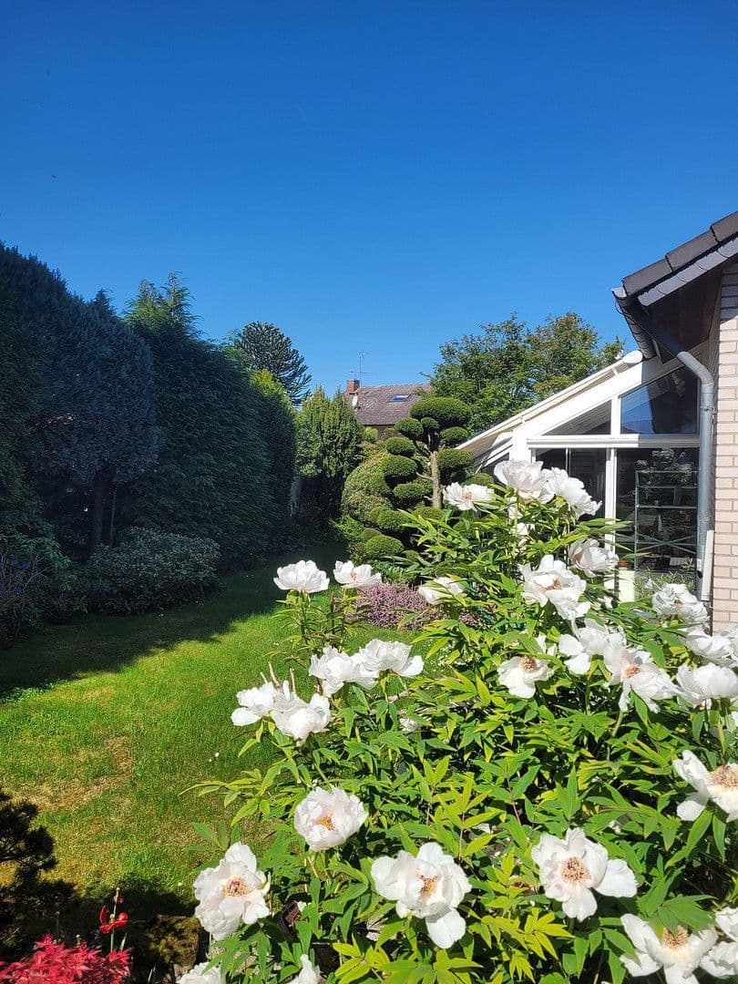 Predaj domu 120 m², pozemek 555 m², Groß-Umstadt, Hesensko Predaj domu 120 m², pozemek 555 m², Groß-Umstadt, Hesensko