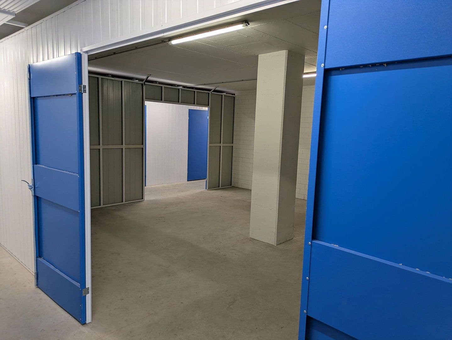 Prenájom nebytového priestoru 41 m², Schnellerstrasse 18 a, Berlin, Berlín Prenájom nebytového priestoru 41 m², Schnellerstrasse 18 a, Berlin, Berlín