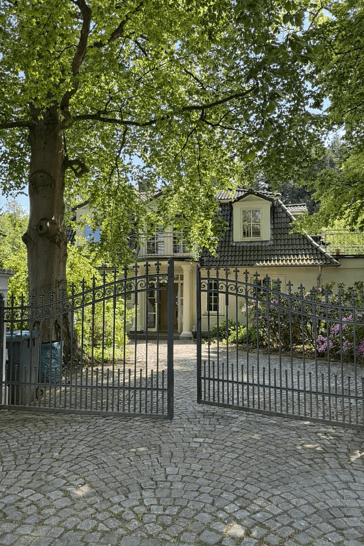 Prenájom domu 198 m², pozemek 1.068 m², Hamburg, Hamburg Prenájom domu 198 m², pozemek 1.068 m², Hamburg, Hamburg