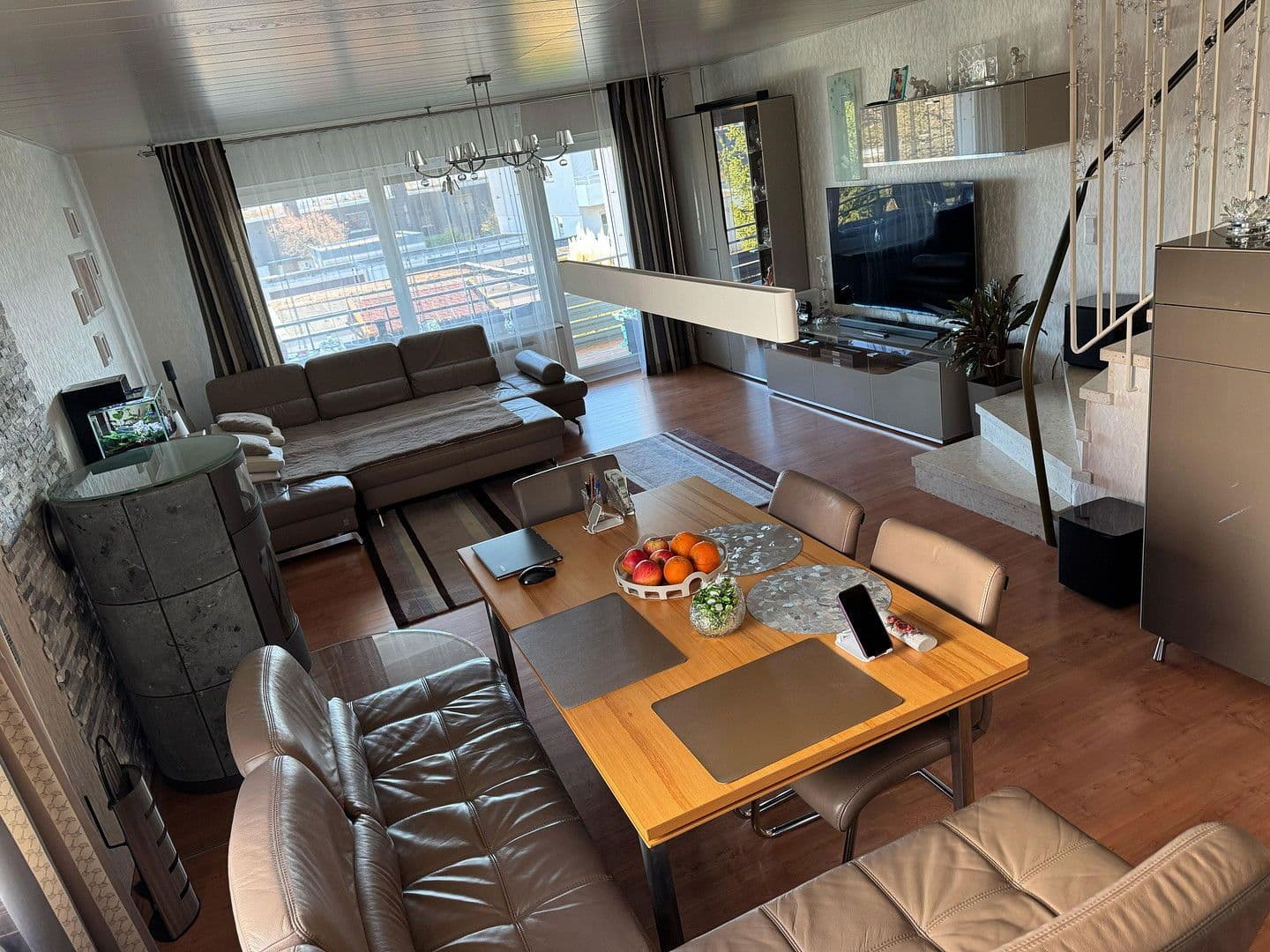 Predaj domu 135 m², pozemek 341 m², Brahmsstraße 24, Herrenberg, Bádensko-Wurttembersko Predaj domu 135 m², pozemek 341 m², Brahmsstraße 24, Herrenberg, Bádensko-Wurttembersko