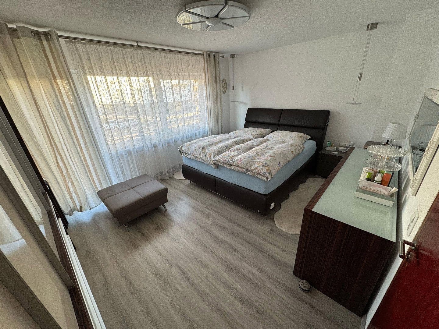 Predaj domu 135 m², pozemek 341 m², Brahmsstraße 24, Herrenberg, Bádensko-Wurttembersko Predaj domu 135 m², pozemek 341 m², Brahmsstraße 24, Herrenberg, Bádensko-Wurttembersko