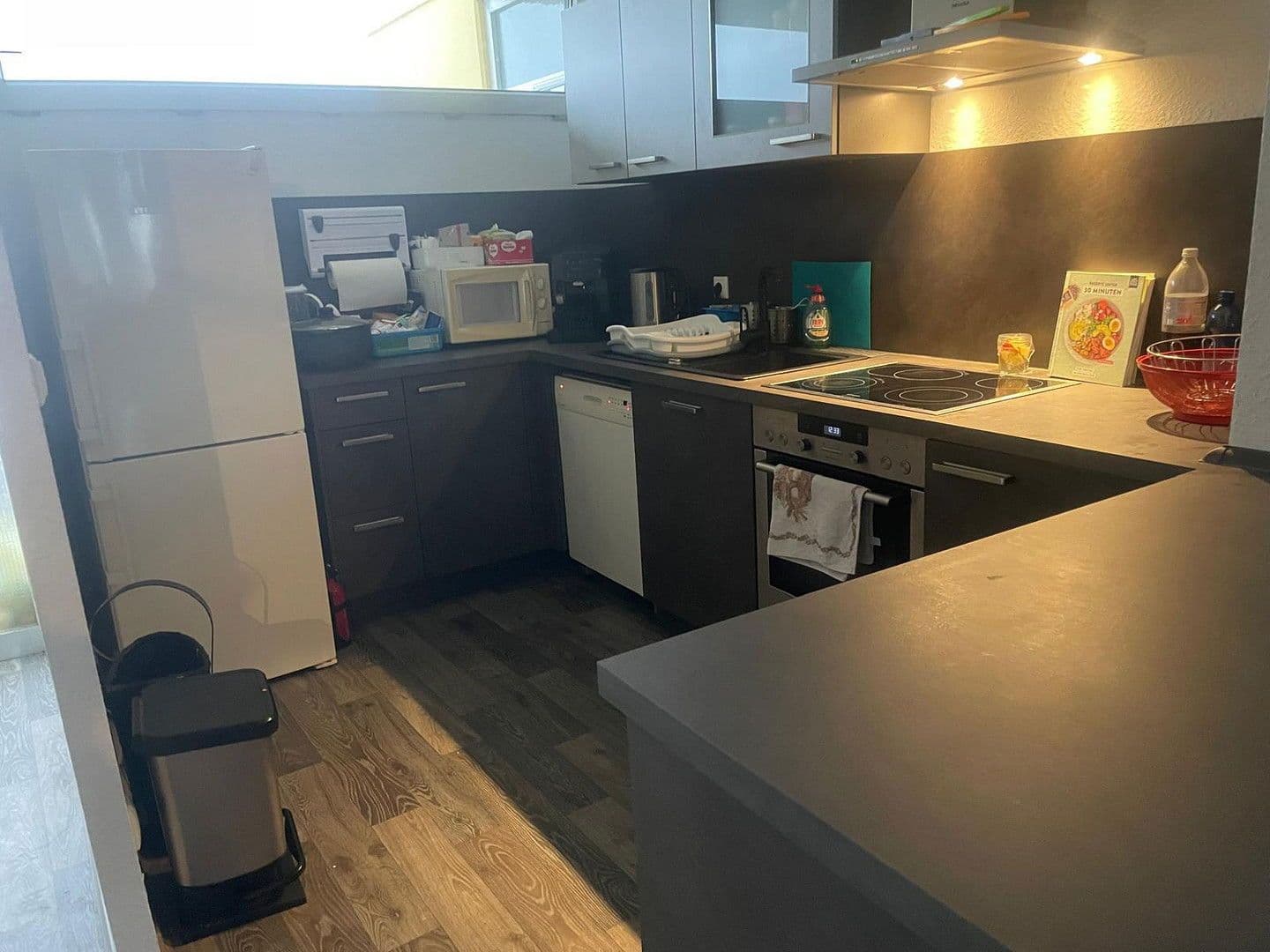 Prenájom bytu 4-izbový 101 m², Albrecht-Dürer-Ring, 23a, Frankenthal, Porýnie-Falcko Prenájom bytu 4-izbový 101 m², Albrecht-Dürer-Ring, 23a, Frankenthal, Porýnie-Falcko