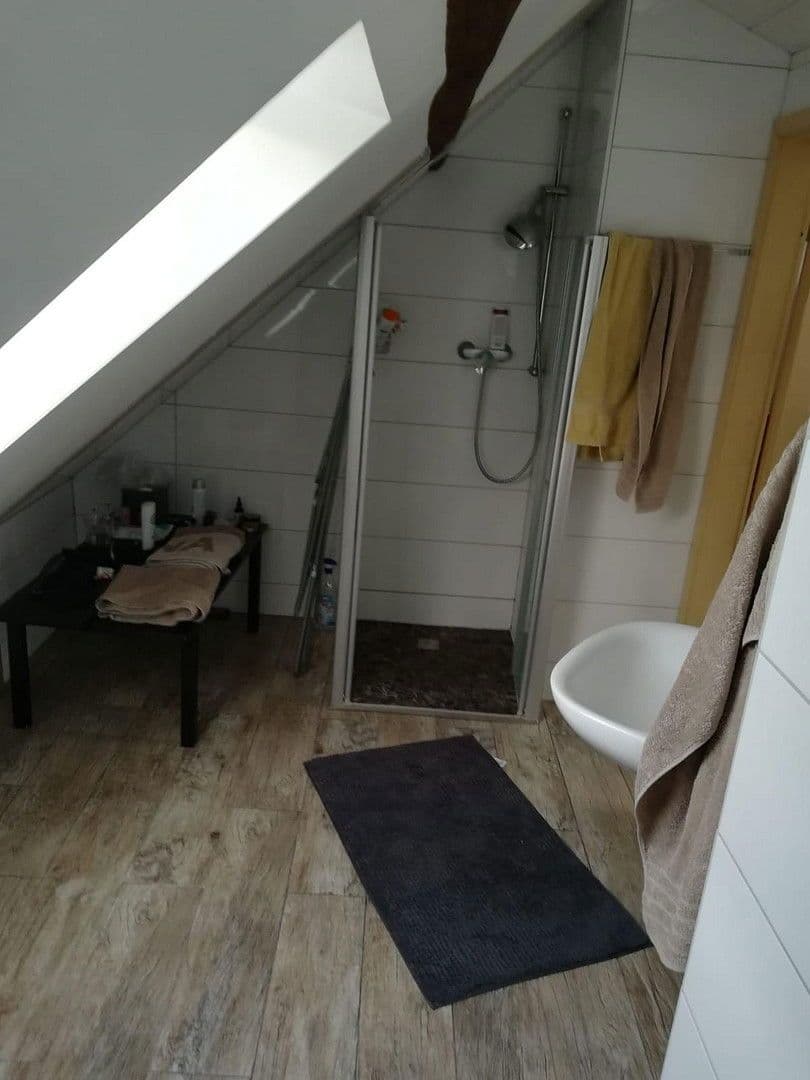 Prenájom bytu 2-izbový 60 m², Tiefenweg 30, Fernwald, Hesensko Prenájom bytu 2-izbový 60 m², Tiefenweg 30, Fernwald, Hesensko