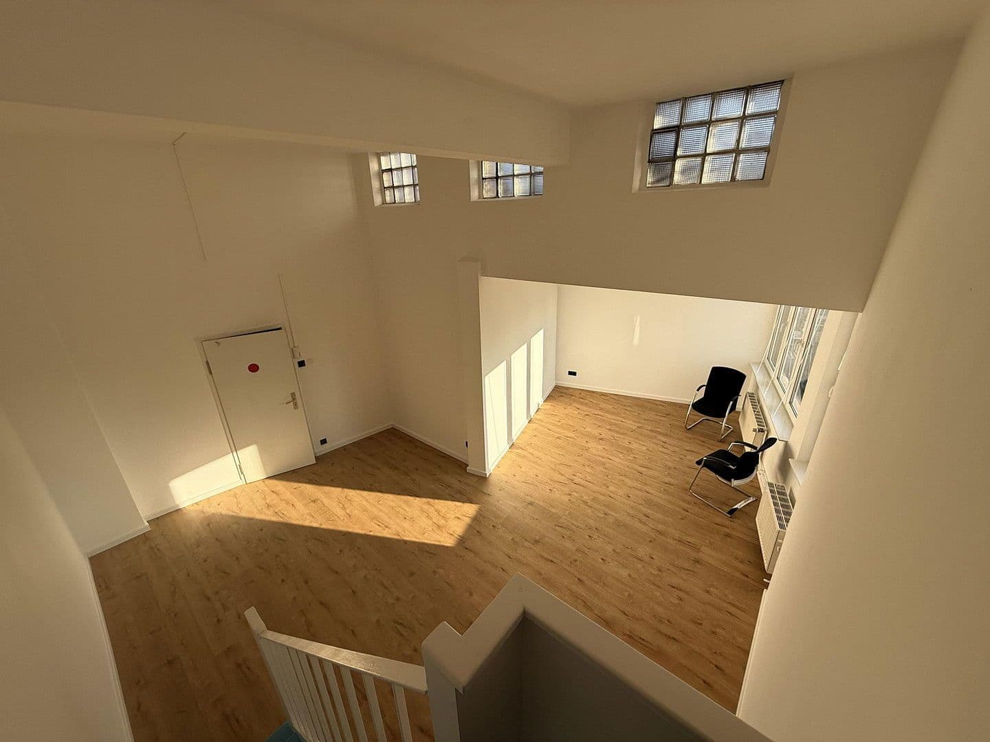 Prenájom kancelárie 48 m², Hamburg, Hamburg Prenájom kancelárie 48 m², Hamburg, Hamburg