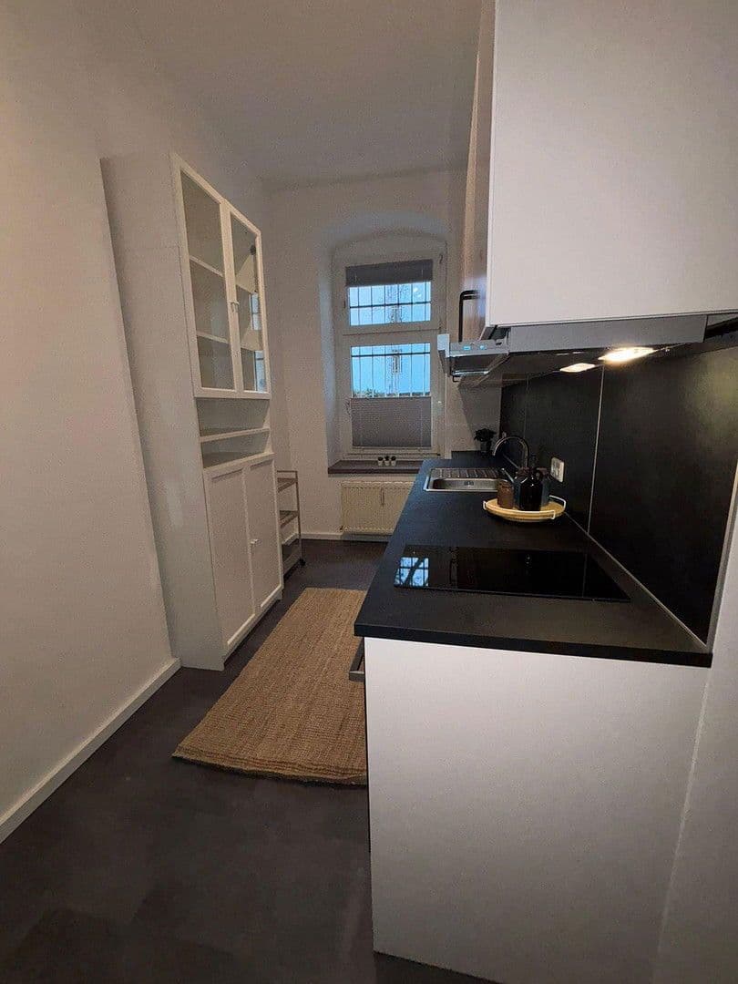 Prenájom bytu 1-izbový 40 m², Erasmusstraße 2, Berlin, Berlín Prenájom bytu 1-izbový 40 m², Erasmusstraße 2, Berlin, Berlín