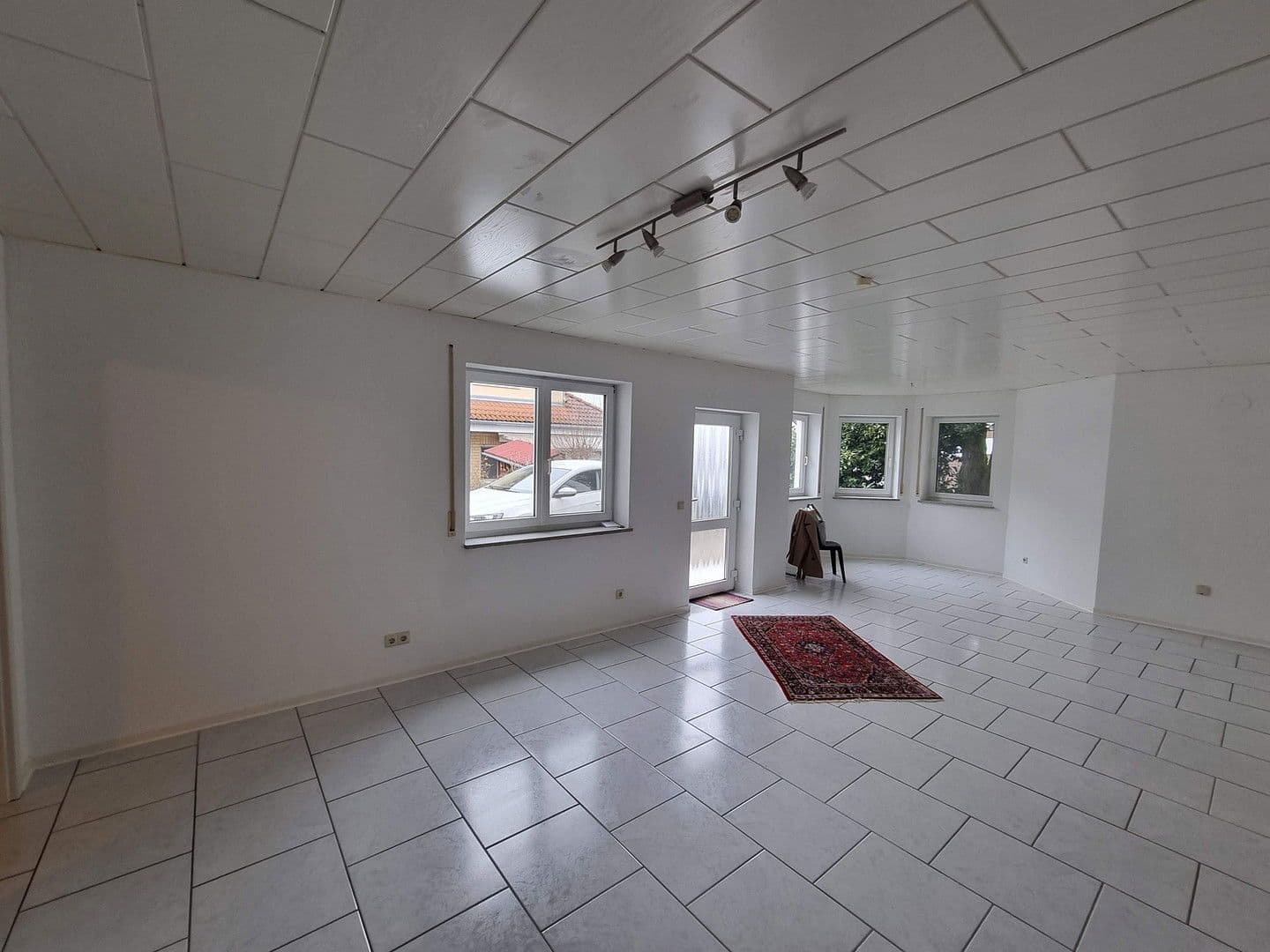 Predaj bytu 2-izbový 68 m², Bergstr. 18, Burgrieden, Bádensko-Wurttembersko Predaj bytu 2-izbový 68 m², Bergstr. 18, Burgrieden, Bádensko-Wurttembersko