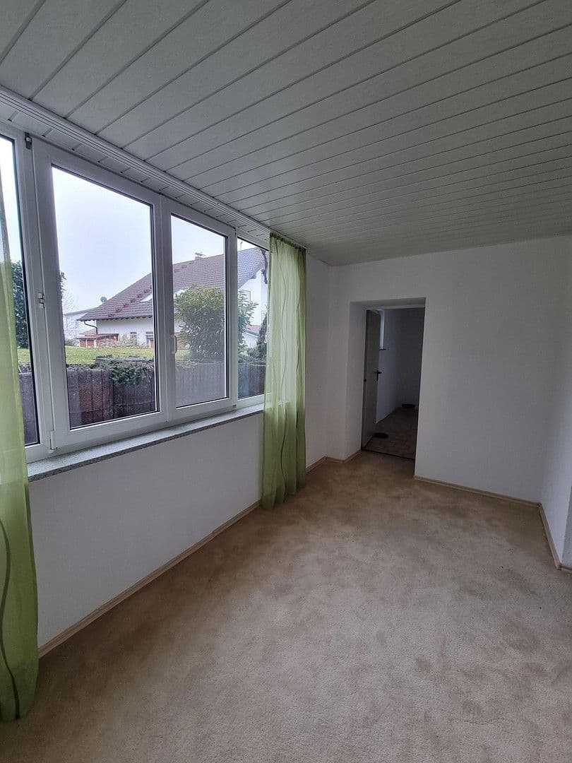 Predaj bytu 2-izbový 68 m², Bergstr. 18, Burgrieden, Bádensko-Wurttembersko Predaj bytu 2-izbový 68 m², Bergstr. 18, Burgrieden, Bádensko-Wurttembersko