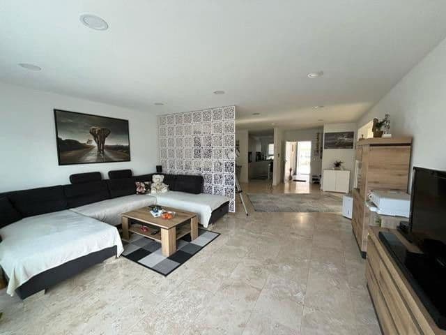 Predaj bytu 2-izbový 90 m², Forchtenberg, Bádensko-Wurttembersko Predaj bytu 2-izbový 90 m², Forchtenberg, Bádensko-Wurttembersko