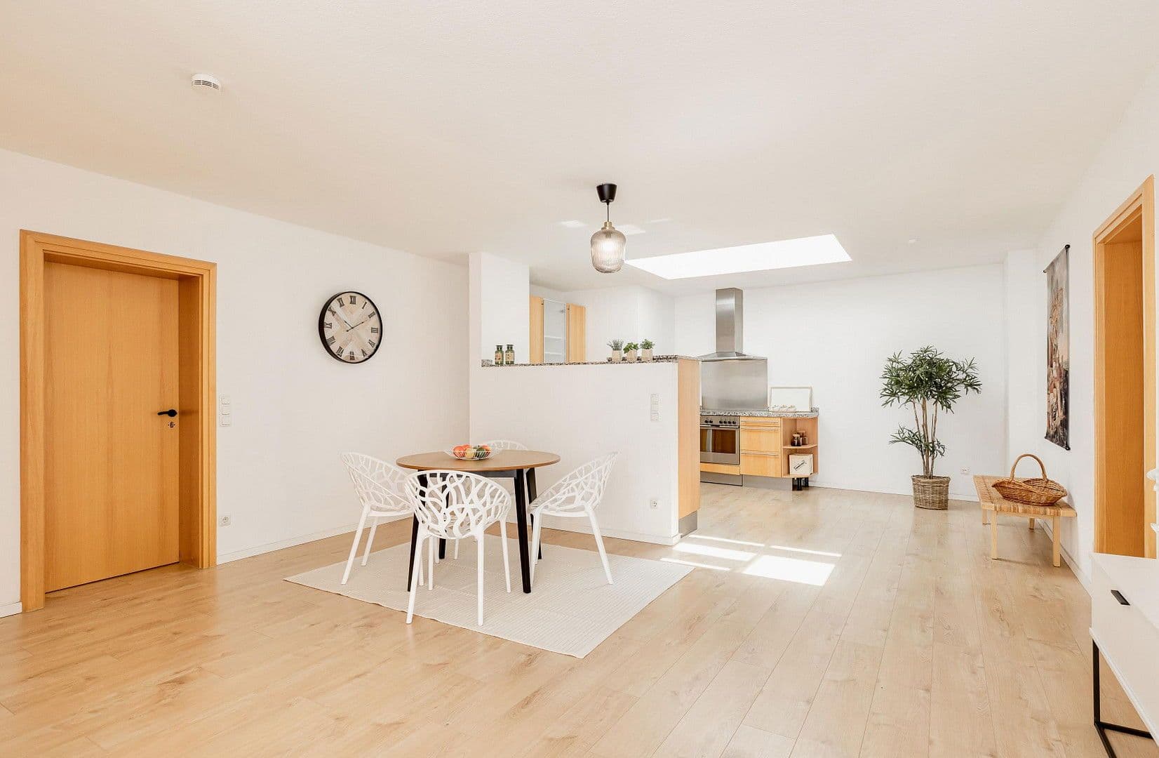 Predaj bytu 4-izbový 141 m², Offenbach, Hesensko Predaj bytu 4-izbový 141 m², Offenbach, Hesensko