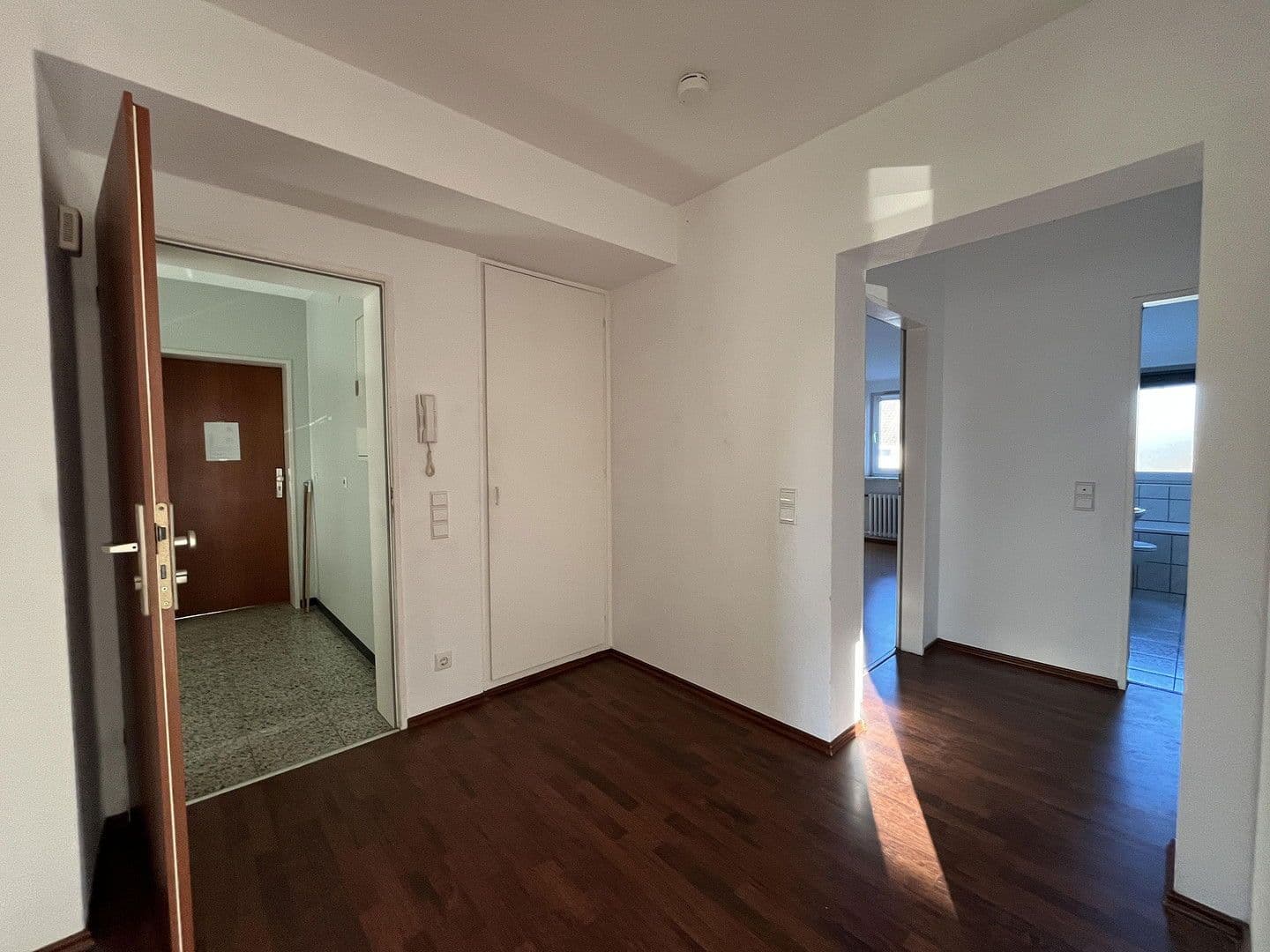 Prenájom bytu 3-izbový 74 m², Scheppmannskamp 9, Essen, Severné Porýnie - Westfálsko Prenájom bytu 3-izbový 74 m², Scheppmannskamp 9, Essen, Severné Porýnie - Westfálsko