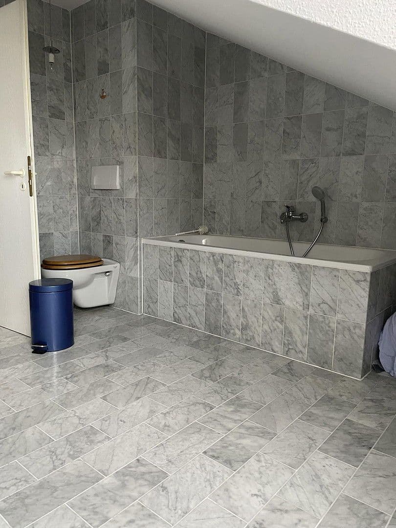 Predaj bytu 2-izbový 49 m², Feuchtwanger Str. 2, Rothenburg ob der Tauber, Bavorsko Predaj bytu 2-izbový 49 m², Feuchtwanger Str. 2, Rothenburg ob der Tauber, Bavorsko