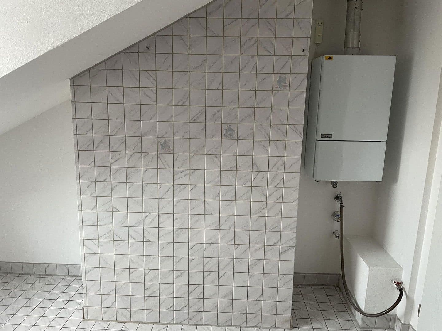 Predaj bytu 2-izbový 49 m², Feuchtwanger Str. 2, Rothenburg ob der Tauber, Bavorsko Predaj bytu 2-izbový 49 m², Feuchtwanger Str. 2, Rothenburg ob der Tauber, Bavorsko