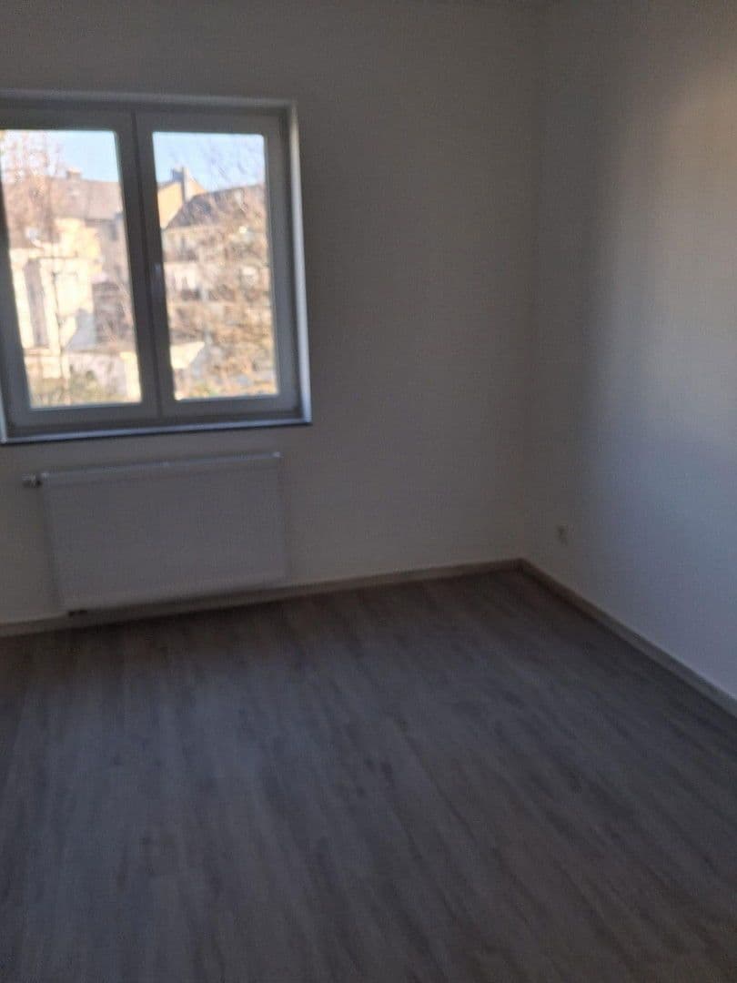 Prenájom bytu 3-izbový 68 m², Neustadtstraße 3, Leverkusen, Severné Porýnie - Westfálsko Prenájom bytu 3-izbový 68 m², Neustadtstraße 3, Leverkusen, Severné Porýnie - Westfálsko