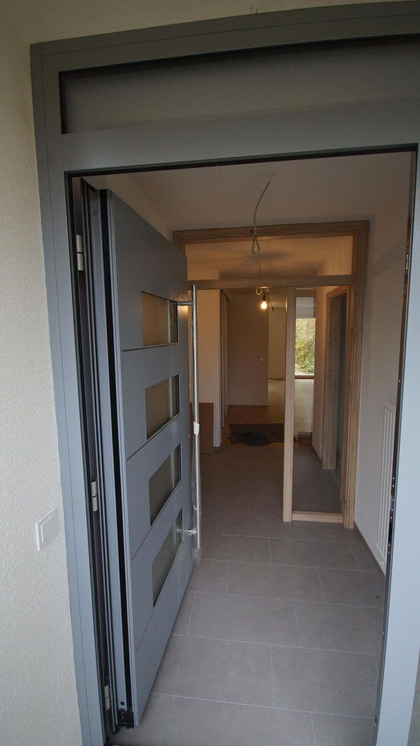 Prenájom domu 150 m², pozemek 130 m², Köpfertstr.68, Plieningen, Bádensko-Wurttembersko Prenájom domu 150 m², pozemek 130 m², Köpfertstr.68, Plieningen, Bádensko-Wurttembersko