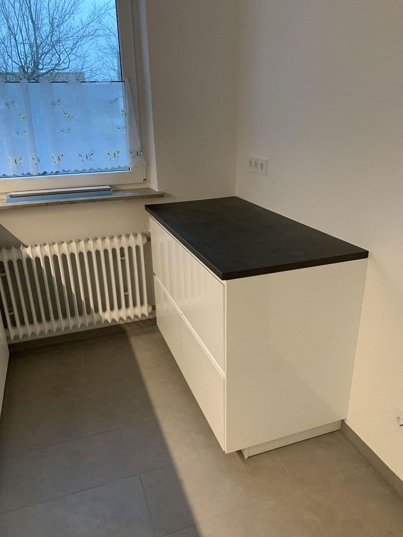Prenájom domu 150 m², pozemek 130 m², Köpfertstr.68, Plieningen, Bádensko-Wurttembersko Prenájom domu 150 m², pozemek 130 m², Köpfertstr.68, Plieningen, Bádensko-Wurttembersko