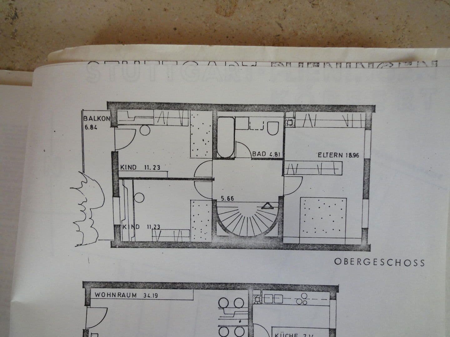 Prenájom domu 150 m², pozemek 130 m², Köpfertstr.68, Plieningen, Bádensko-Wurttembersko Prenájom domu 150 m², pozemek 130 m², Köpfertstr.68, Plieningen, Bádensko-Wurttembersko