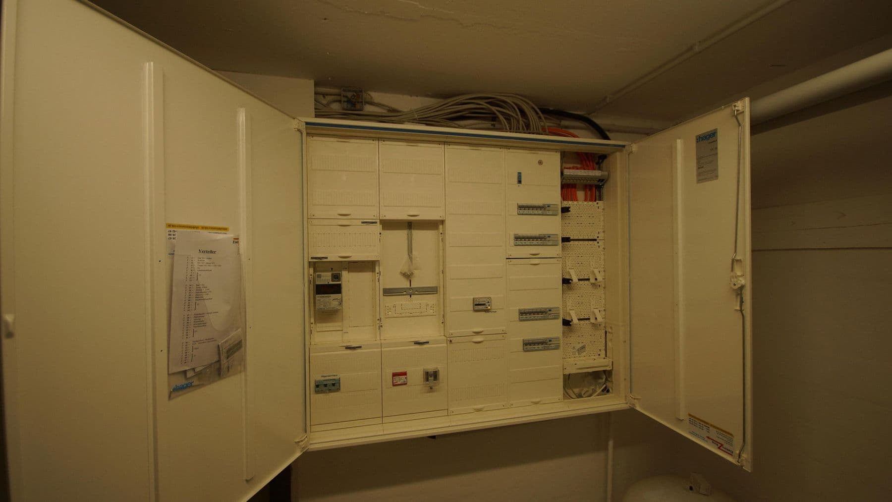 Prenájom domu 150 m², pozemek 130 m², Köpfertstr.68, Plieningen, Bádensko-Wurttembersko Prenájom domu 150 m², pozemek 130 m², Köpfertstr.68, Plieningen, Bádensko-Wurttembersko