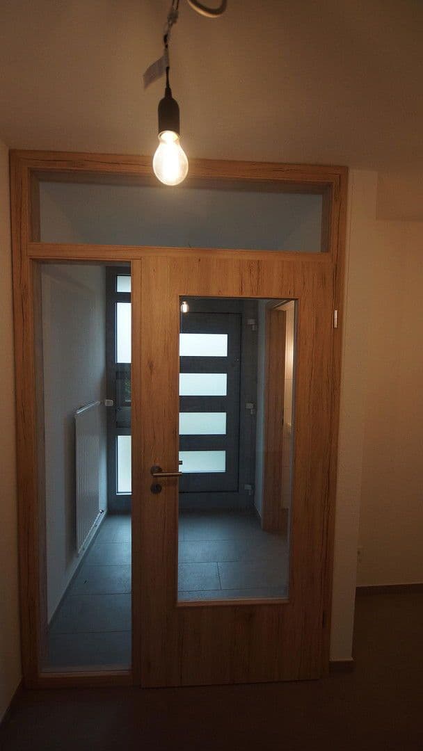 Prenájom domu 150 m², pozemek 130 m², Köpfertstr.68, Plieningen, Bádensko-Wurttembersko Prenájom domu 150 m², pozemek 130 m², Köpfertstr.68, Plieningen, Bádensko-Wurttembersko