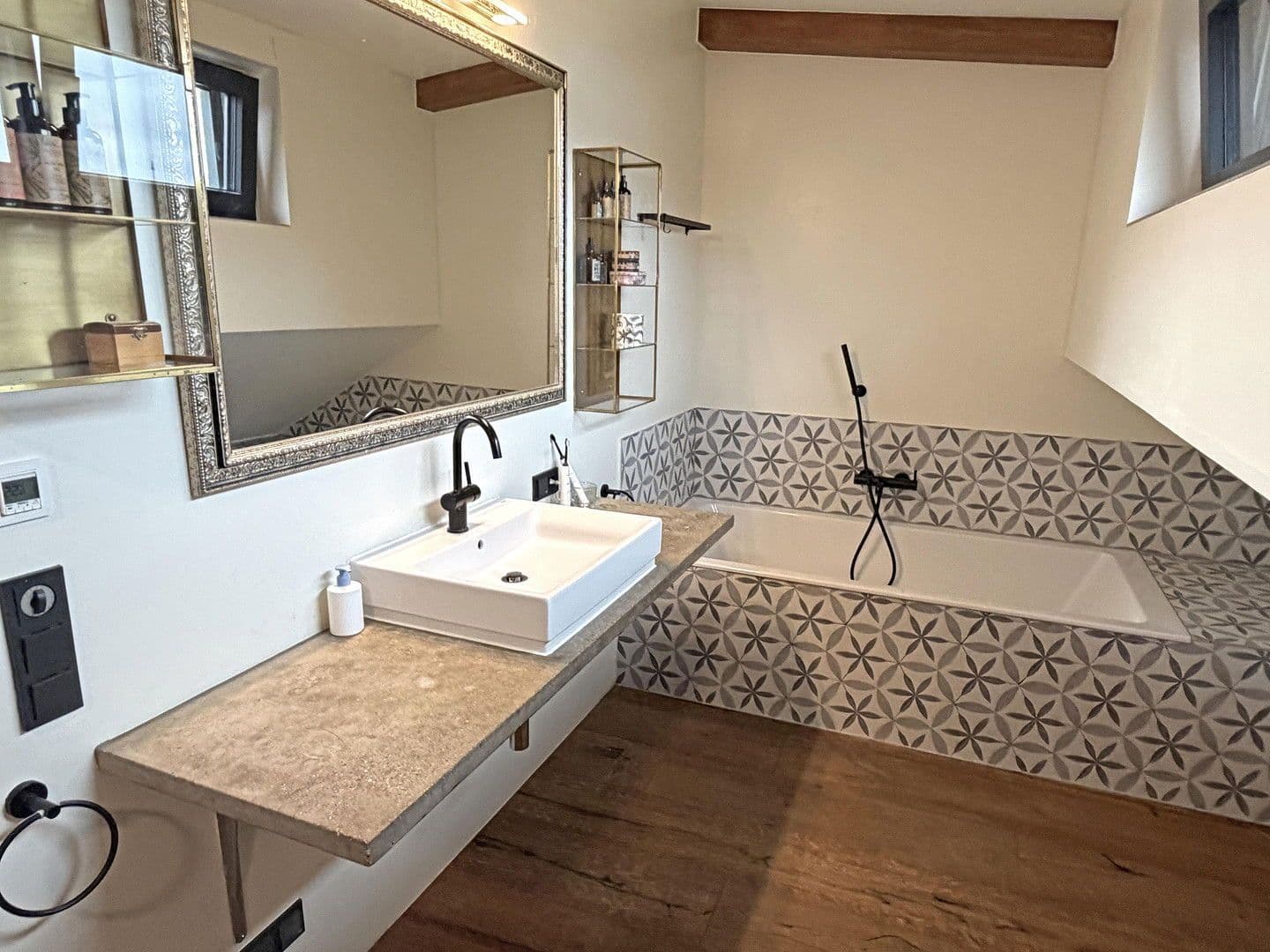 Predaj bytu 5-izbový 187 m², Draxlerstraße, Hallwang, Esch, Salzbursko Predaj bytu 5-izbový 187 m², Draxlerstraße, Hallwang, Esch, Salzbursko