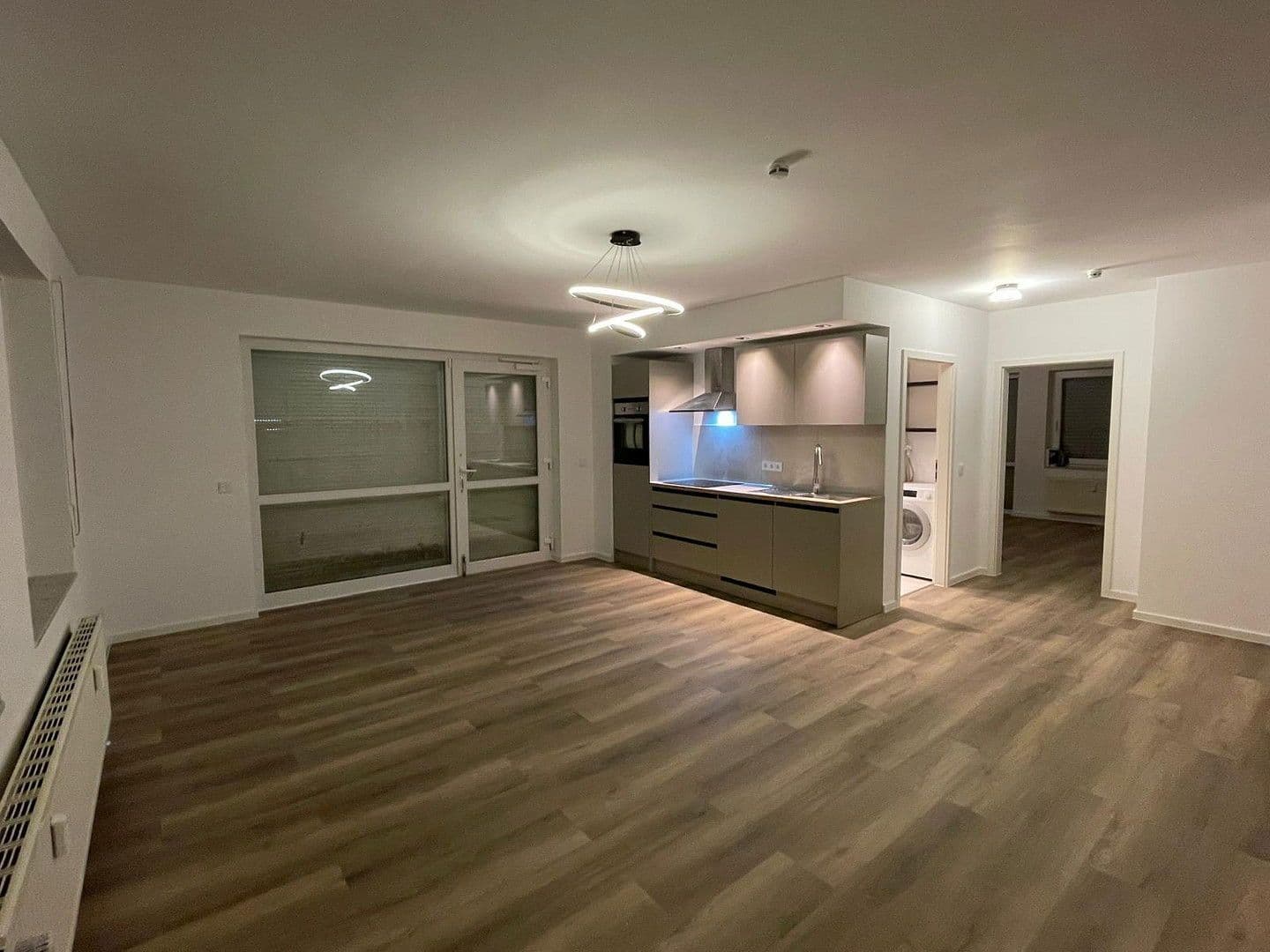 Prenájom bytu 2-izbový 56 m², Taunusstraße 7, Kerpen, Severné Porýnie - Westfálsko Prenájom bytu 2-izbový 56 m², Taunusstraße 7, Kerpen, Severné Porýnie - Westfálsko