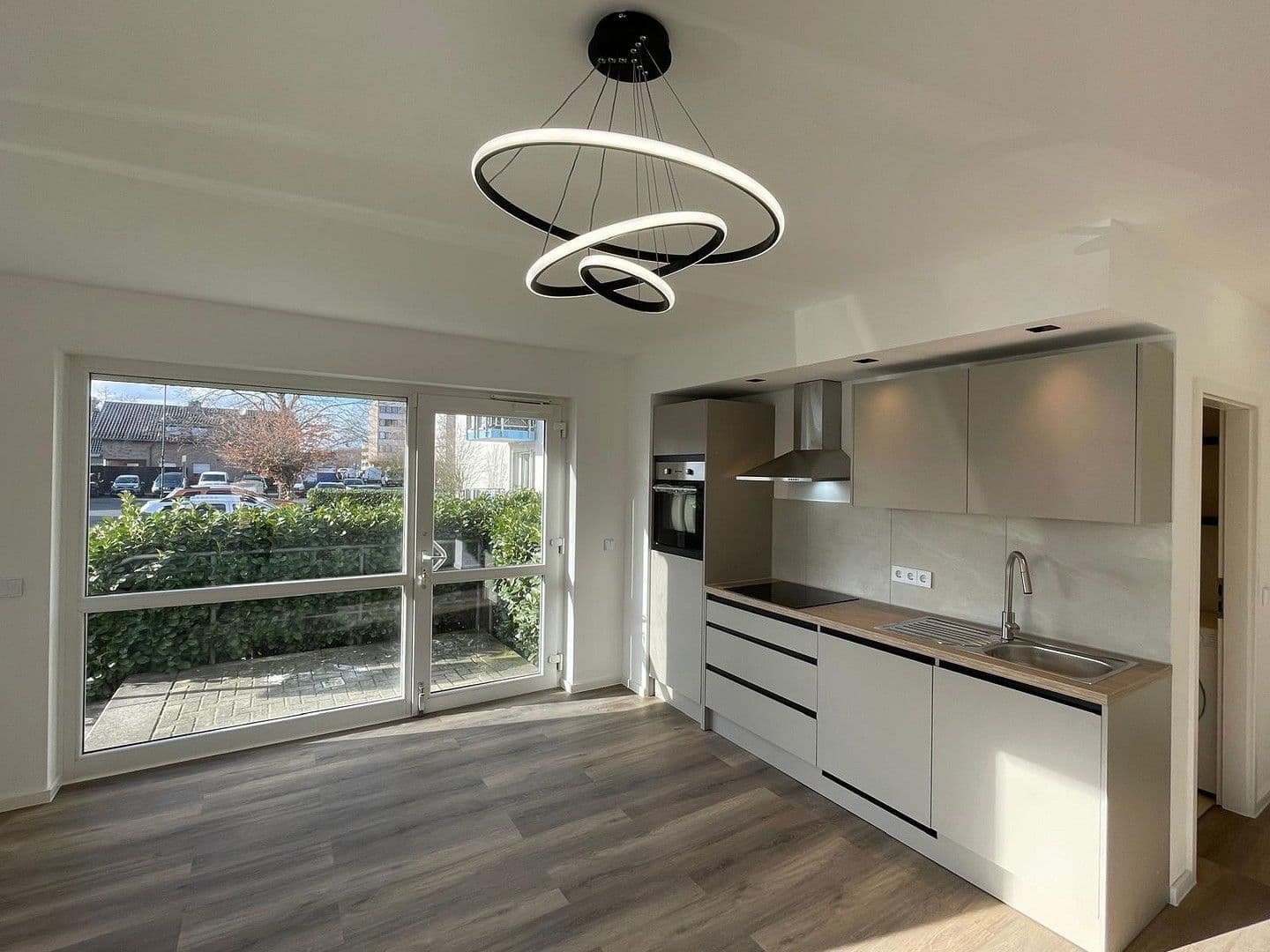 Prenájom bytu 2-izbový 56 m², Taunusstraße 7, Kerpen, Severné Porýnie - Westfálsko Prenájom bytu 2-izbový 56 m², Taunusstraße 7, Kerpen, Severné Porýnie - Westfálsko