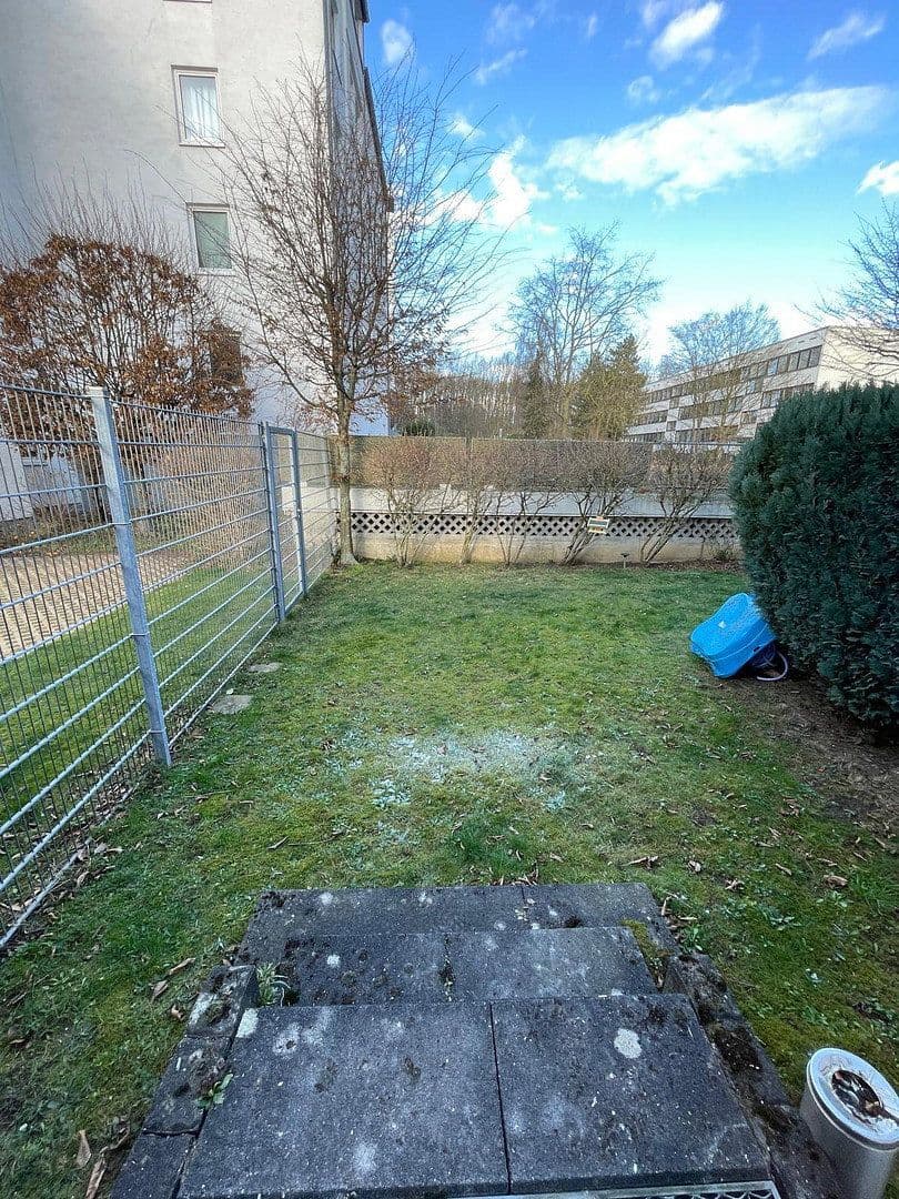 Prenájom bytu 2-izbový 56 m², Taunusstraße 7, Kerpen, Severné Porýnie - Westfálsko Prenájom bytu 2-izbový 56 m², Taunusstraße 7, Kerpen, Severné Porýnie - Westfálsko