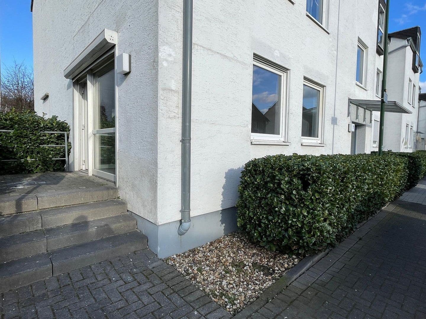 Prenájom bytu 2-izbový 56 m², Taunusstraße 7, Kerpen, Severné Porýnie - Westfálsko Prenájom bytu 2-izbový 56 m², Taunusstraße 7, Kerpen, Severné Porýnie - Westfálsko