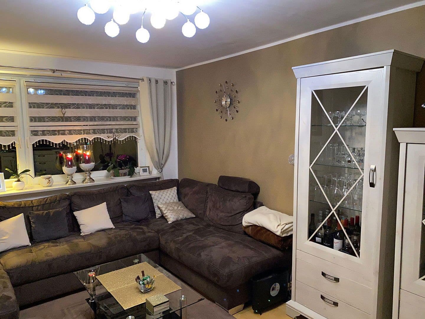 Prenájom bytu 3-izbový 84 m², Hamburg, Hamburg Prenájom bytu 3-izbový 84 m², Hamburg, Hamburg