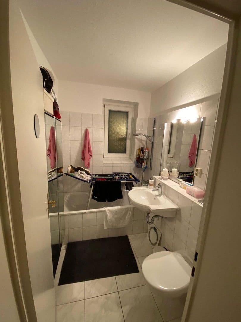 Prenájom bytu 3-izbový 84 m², Hamburg, Hamburg Prenájom bytu 3-izbový 84 m², Hamburg, Hamburg