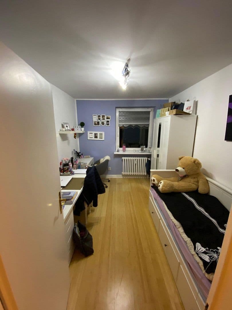 Prenájom bytu 3-izbový 84 m², Hamburg, Hamburg Prenájom bytu 3-izbový 84 m², Hamburg, Hamburg