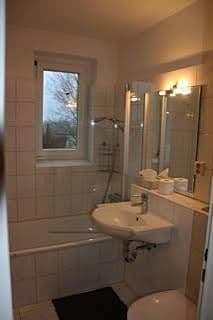 Prenájom bytu 3-izbový 84 m², Hamburg, Hamburg Prenájom bytu 3-izbový 84 m², Hamburg, Hamburg