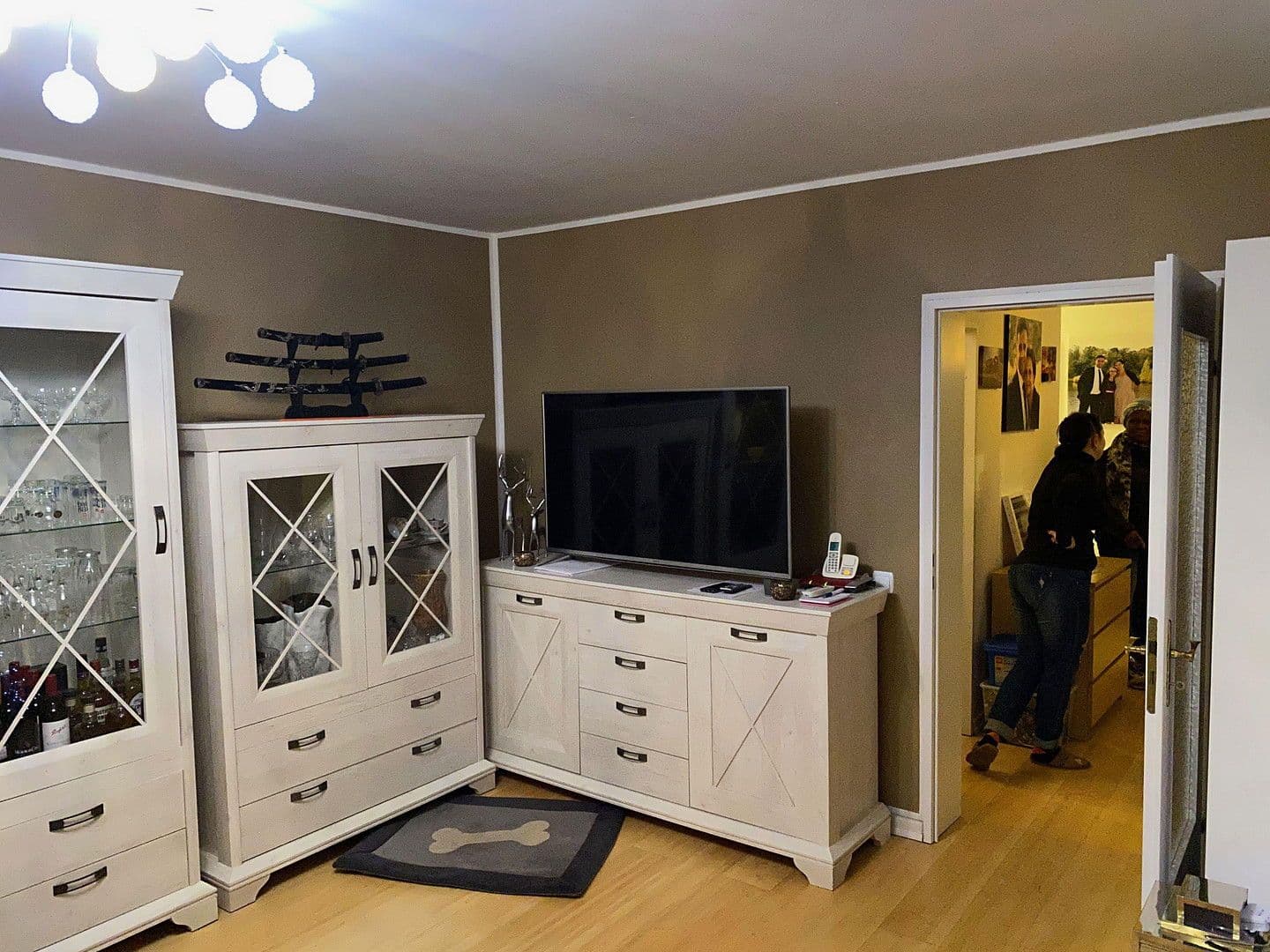 Prenájom bytu 3-izbový 84 m², Hamburg, Hamburg Prenájom bytu 3-izbový 84 m², Hamburg, Hamburg