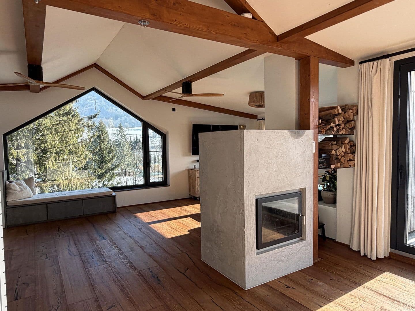 Predaj bytu 5-izbový 187 m², Draxlerstraße, Hallwang, Salzbursko Predaj bytu 5-izbový 187 m², Draxlerstraße, Hallwang, Salzbursko