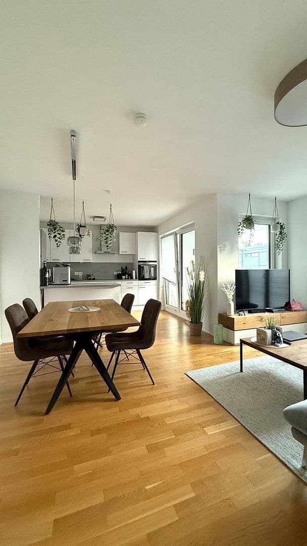 Predaj bytu 4-izbový 100 m², Rödelheimer Bahnweg 24, Frankfurt am Main, Hesensko Predaj bytu 4-izbový 100 m², Rödelheimer Bahnweg 24, Frankfurt am Main, Hesensko