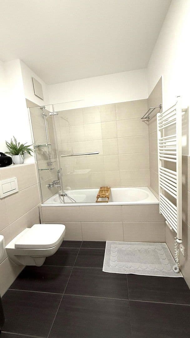 Predaj bytu 4-izbový 100 m², Rödelheimer Bahnweg 24, Frankfurt am Main, Hesensko Predaj bytu 4-izbový 100 m², Rödelheimer Bahnweg 24, Frankfurt am Main, Hesensko